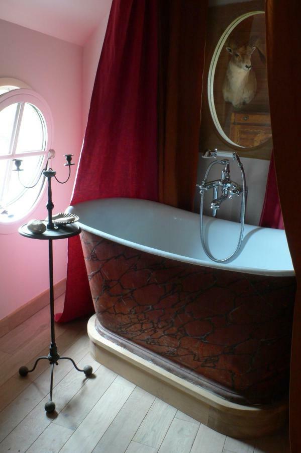Lodge Saint-Hymer Bagian luar foto